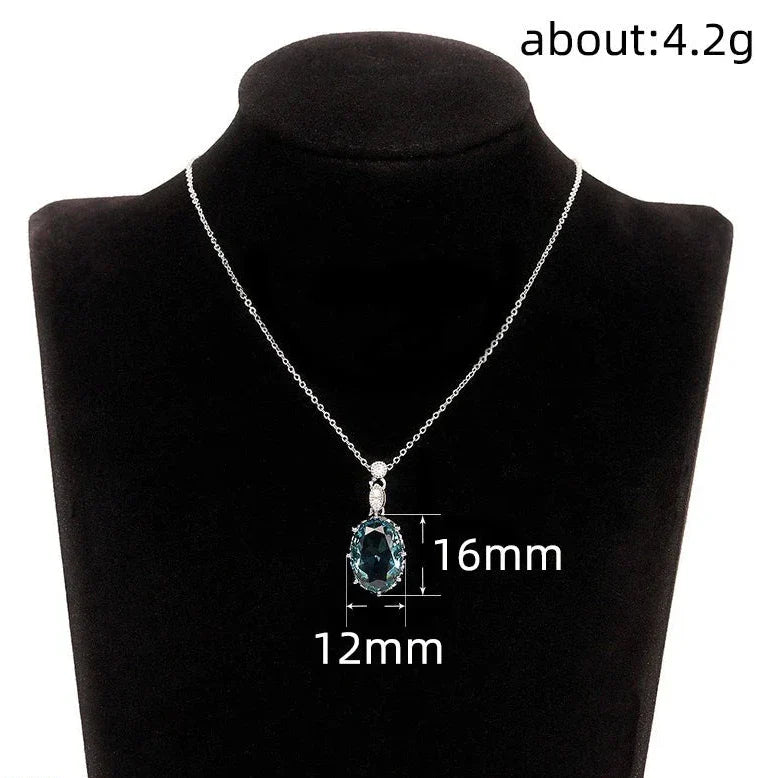 Crystal Oval Pendant.